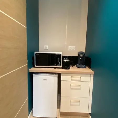 La P'tite Hirondelle 3* Les Magnils-Reigniers