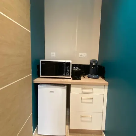 La P'tite Hirondelle 3* Les Magnils-Reigniers