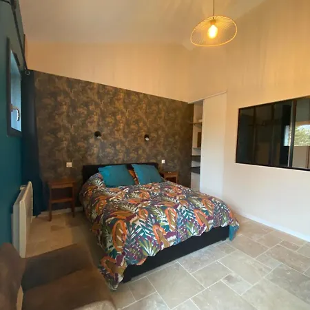 La P'tite Hirondelle Les Magnils-Reigniers